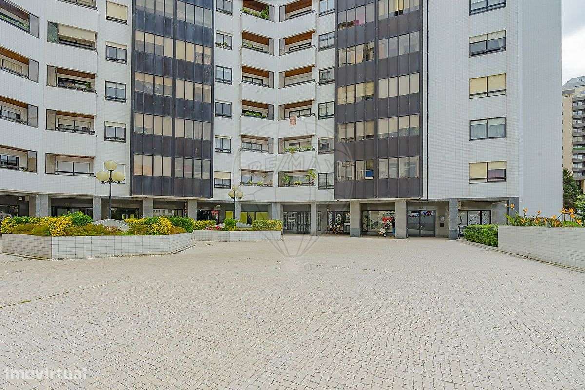 Apartamento T3 para venda - Grande imagem: 2/42