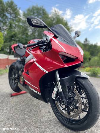 Ducati Panigale V4 - 8