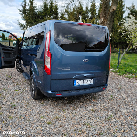 Ford Tourneo Custom - 5