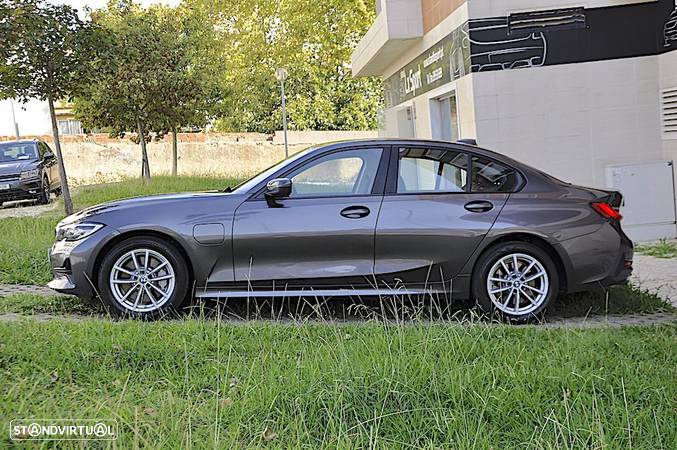 BMW 330 e Corporate Edition Auto - 4