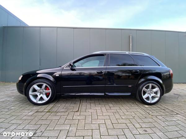 Audi A4 - 1