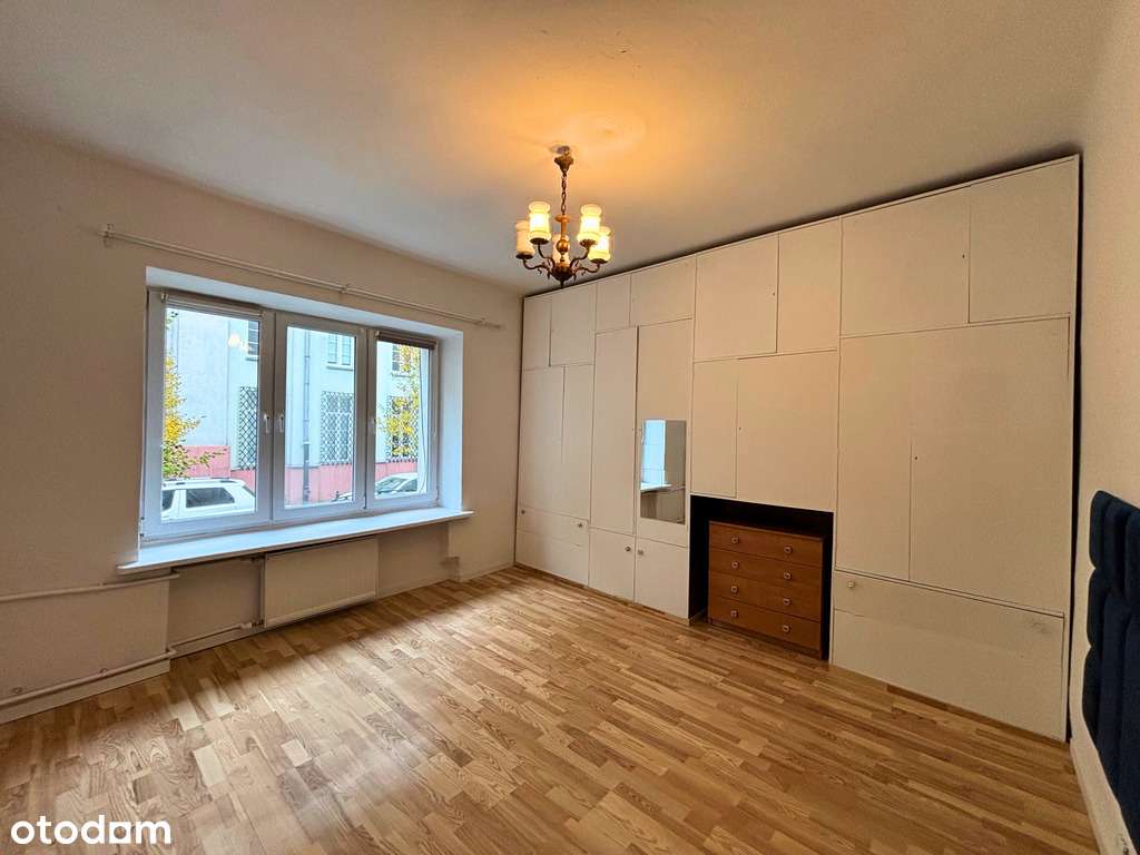 Duże mieszkanie -wysoki parter w pięknej kamienicy-2