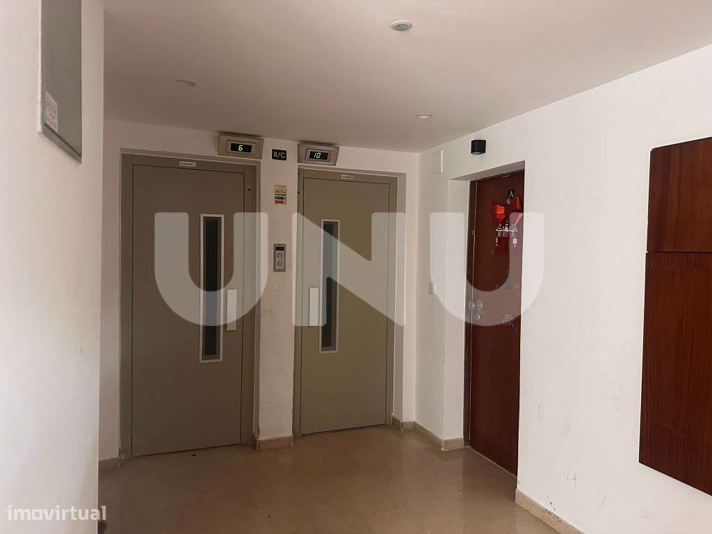 T3 Totalmente Remodelado, em São Marcos, com vista desafogada-12