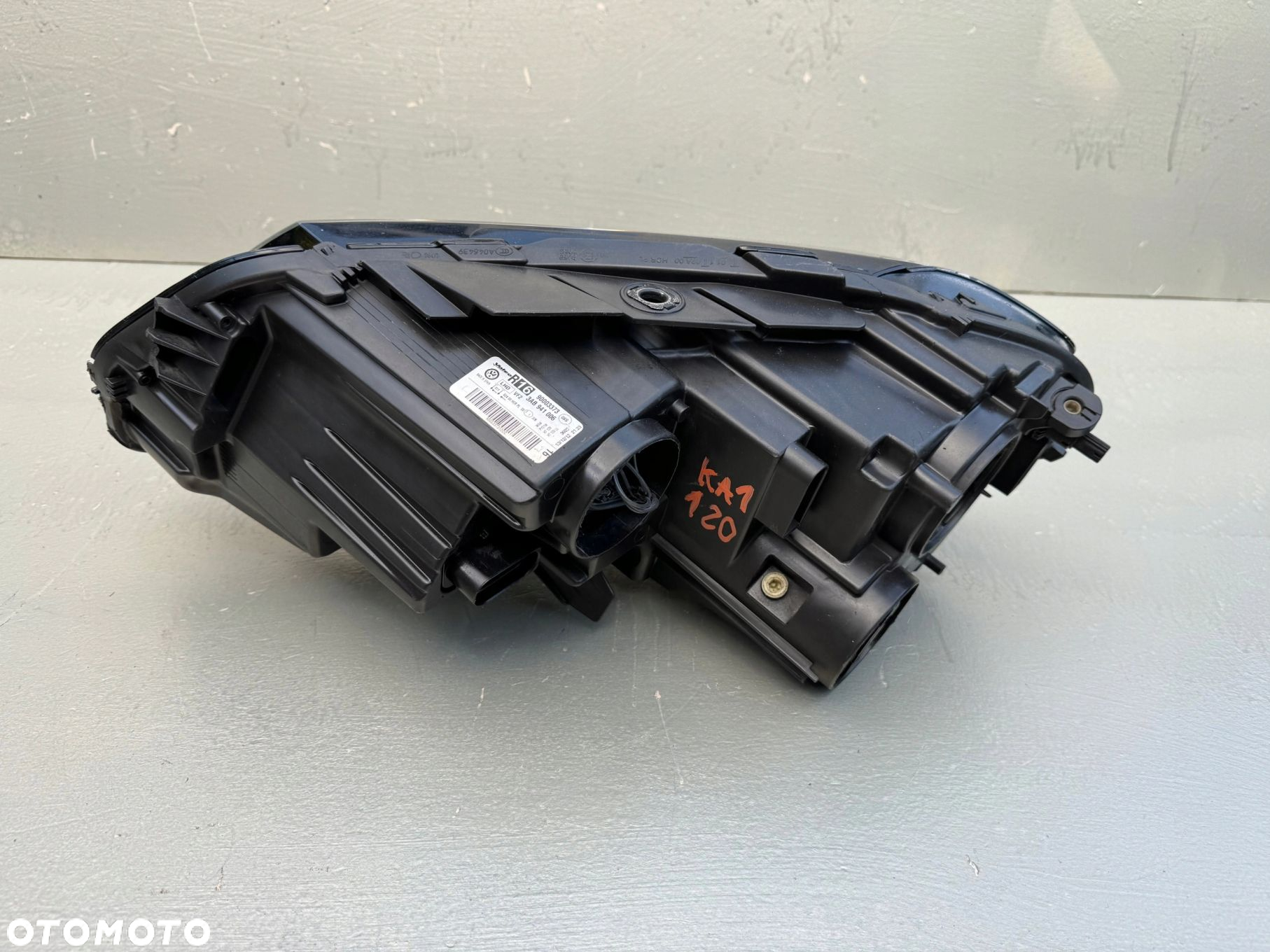 VW PASSAT B7 3AB 10-14R LAMPA PRAWA PRZEDNIA PRAWY PRZÓD 3AB941006 - 12