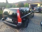 Volvo V70 2.4 Momentum - 4