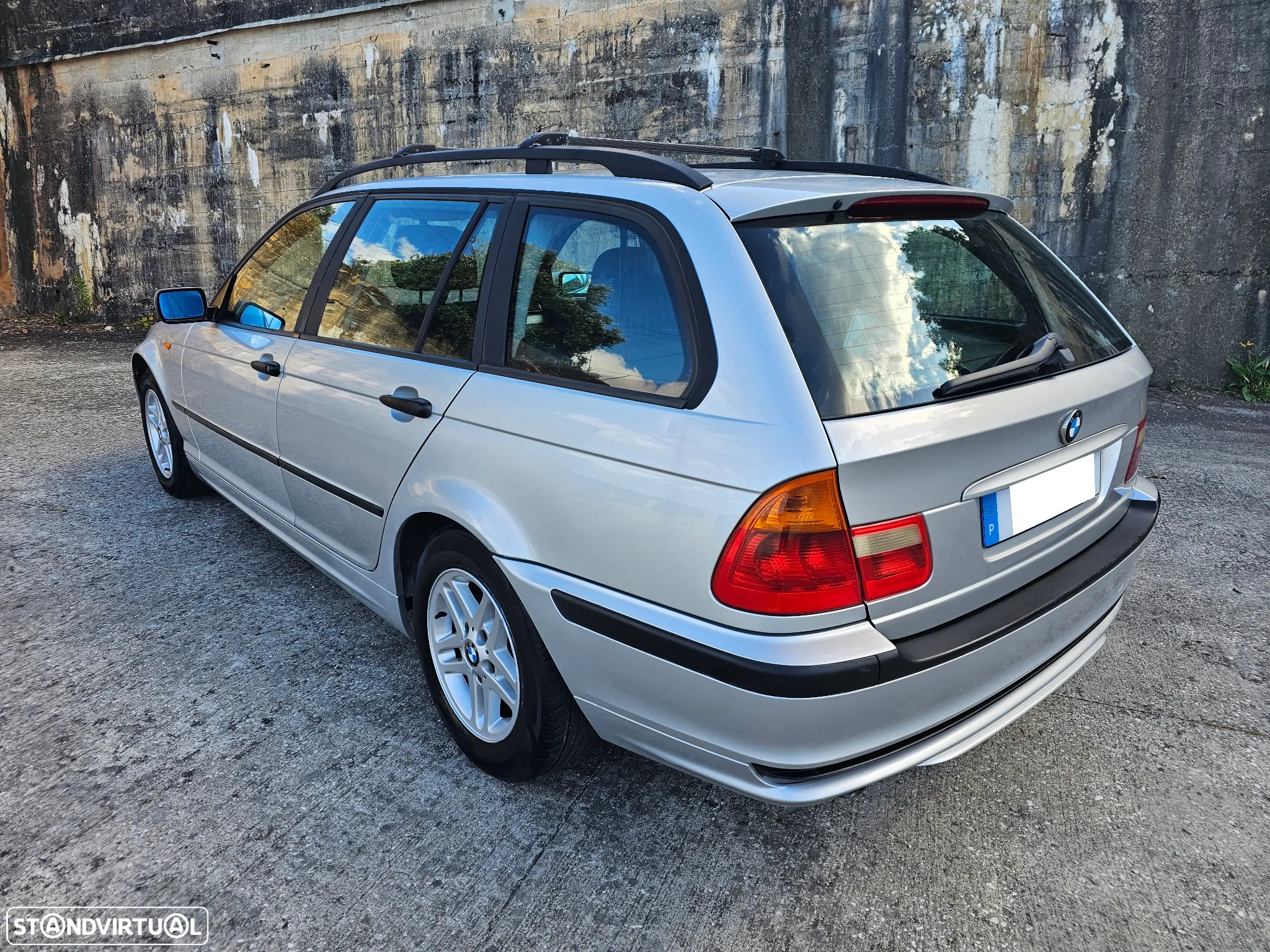 BMW 318 d Touring Exclusive - 11