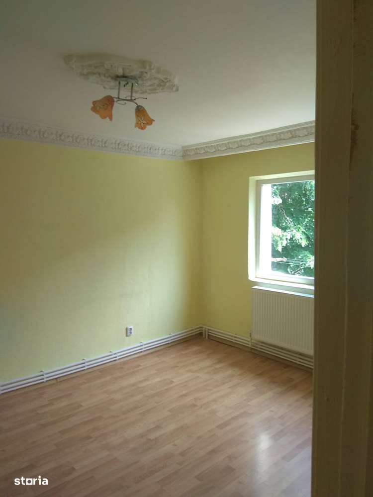 Inel 2 apartament 3cam decomandat 2/4-1