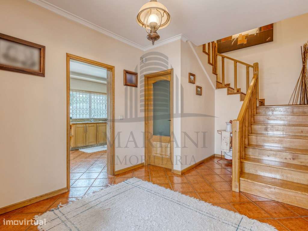 Moradia T4 independente em Valongo-27