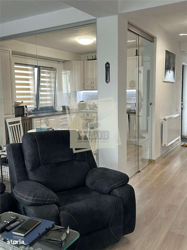 Casa 4 camere curte 200 mp  si carport Arhitectilor-3