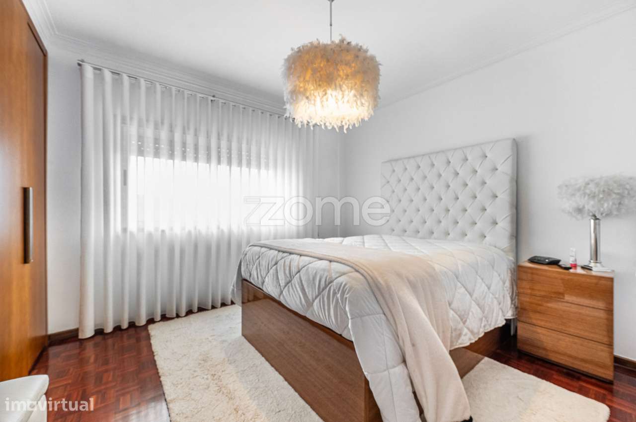 Moradia T4 Renovada 3 Frentes Boas Areas Vila Nova De Gaia