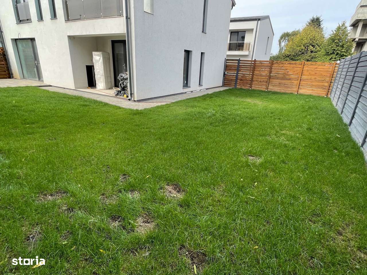 Vila Tunari CENTRAL, 5 camere, curte MARE,  0% comision - Imagine principală: 1/4