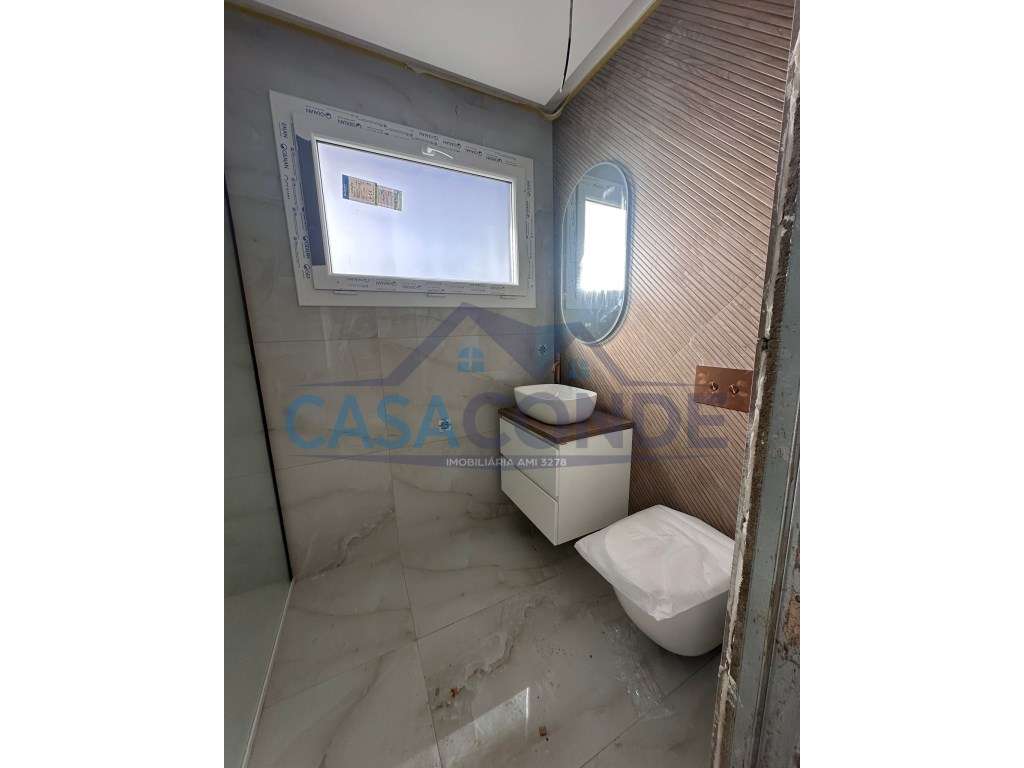 Moradia V4 c/Piscina ,excelentes areas-29