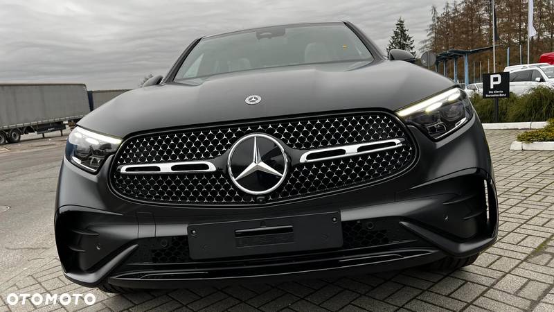 Mercedes-Benz GLC Coupe 300 4-Matic - 18