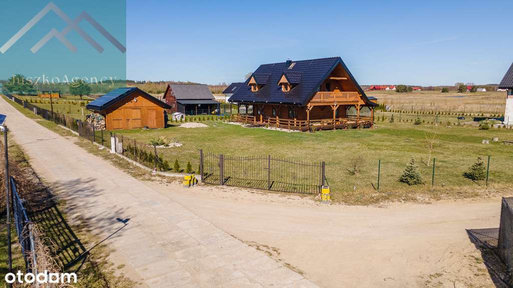 Urokliwa działka 200 metrów od jeziora. Ogrodzona-14