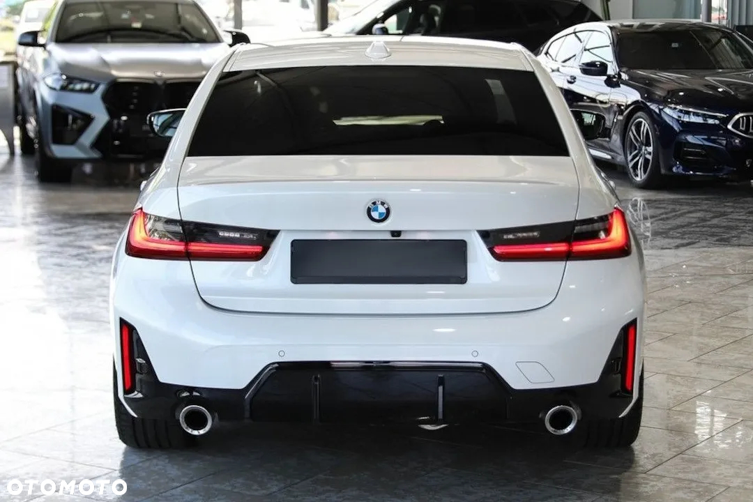 BMW Seria 3 318i M Sport - 3