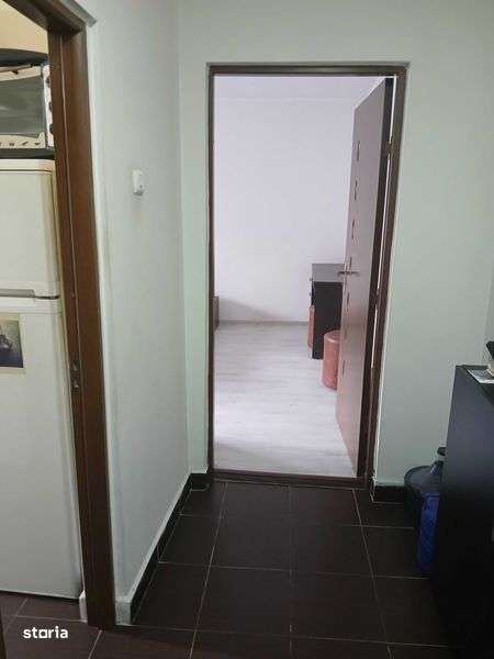 Proprietar, Vand Apartament cu o camera la Gara-Billa vis-a-vis de ICG - Imagine principală: 5/5