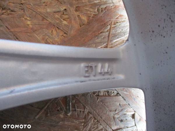 FELGA ALUMINIOWA MERCEDES A KLASA W177 6,5Jx16 ET44 5x112 - 8