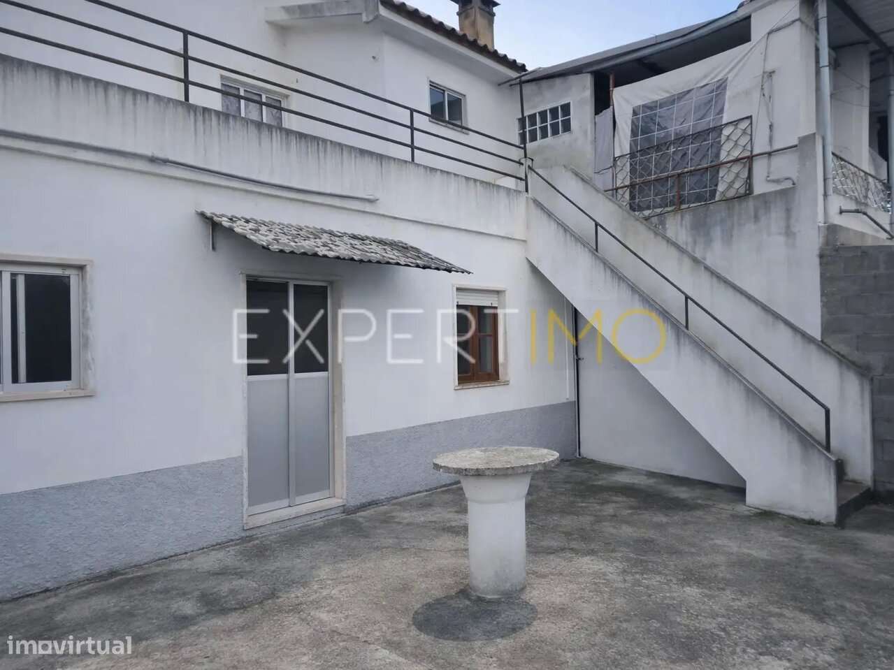 Moradia T5 com Terreno - Tábua-15