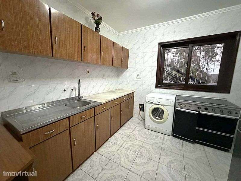 Moradia T1 com área exterior e estacionamento privado, Sandim - Grande imagem: 5/10