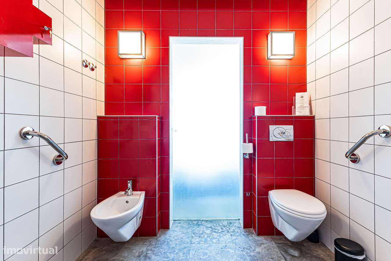 Villa T4 contemporânea à beira do rio no coração do Algarve-30