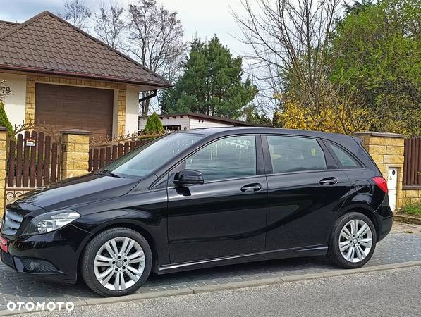 Mercedes-Benz Klasa B 180 BlueEFFICIENCY Edition - 1