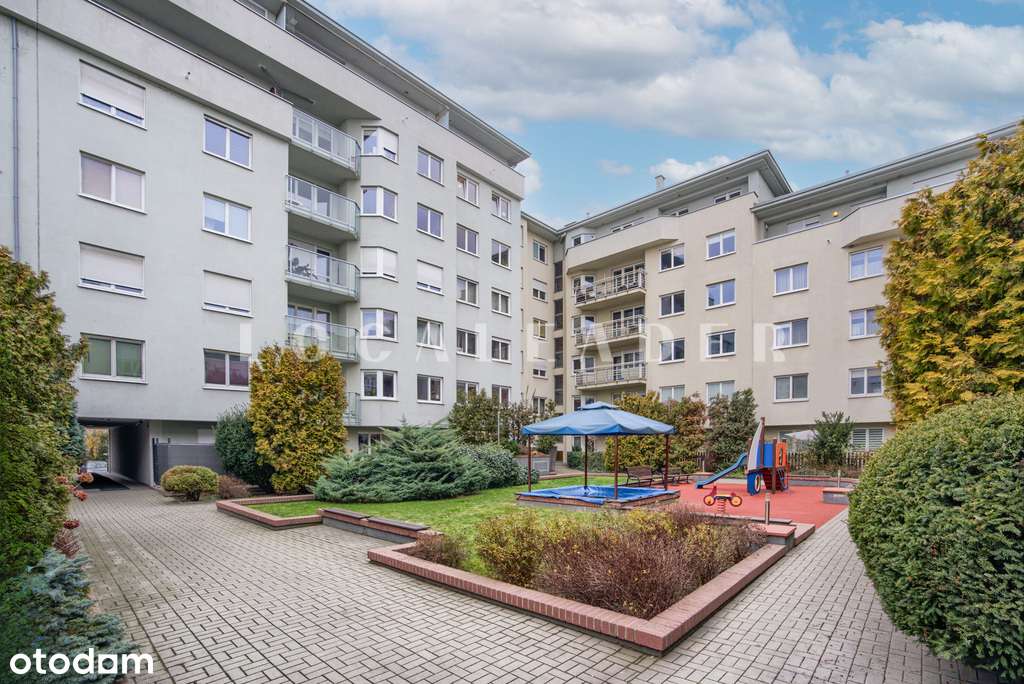 Duże dwupokojowe mieszkanie z balkonem i ogródkiem-15