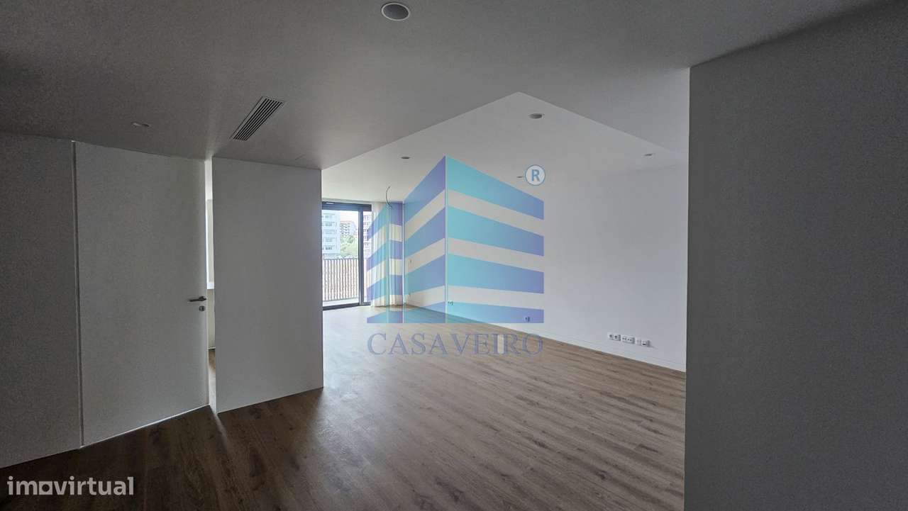 Apartamento T3  Novo Pronto Habitar-0