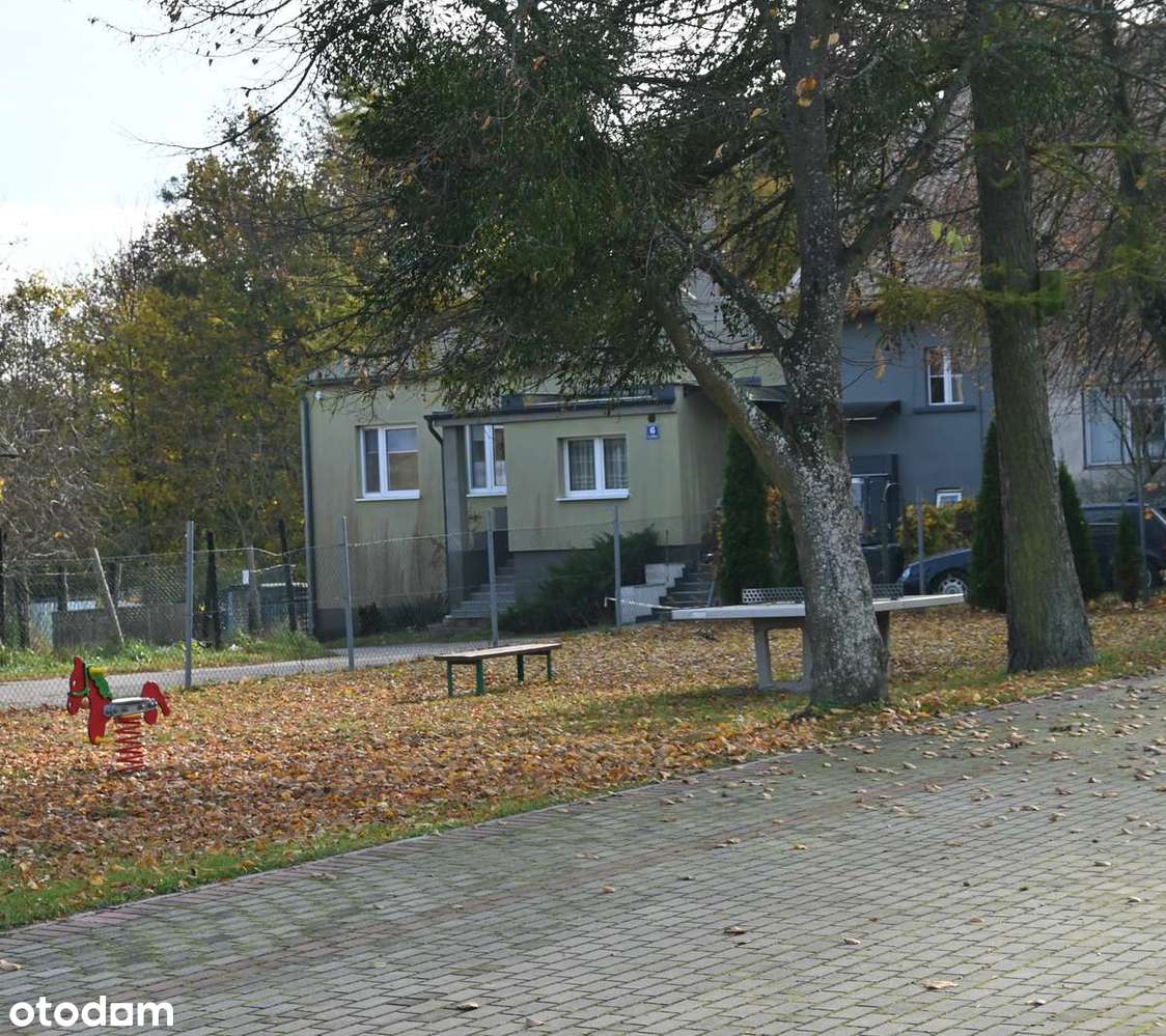 *Dom z ogrodem*Widok*Przy dworskim parku z XVI wieku*Film w opisie* - Pełny obrazek: 2/20