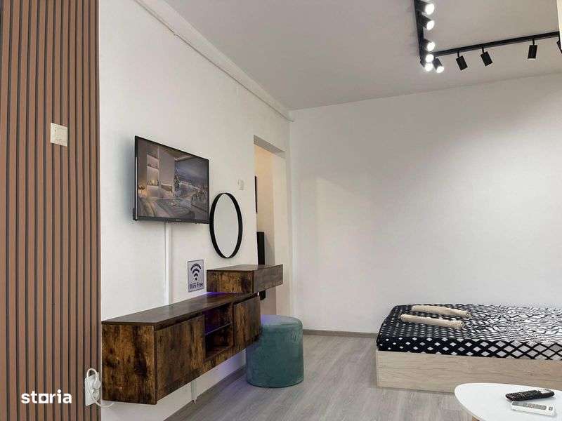 Studio Zona Malu Rosu - Imagine principală: 4/8