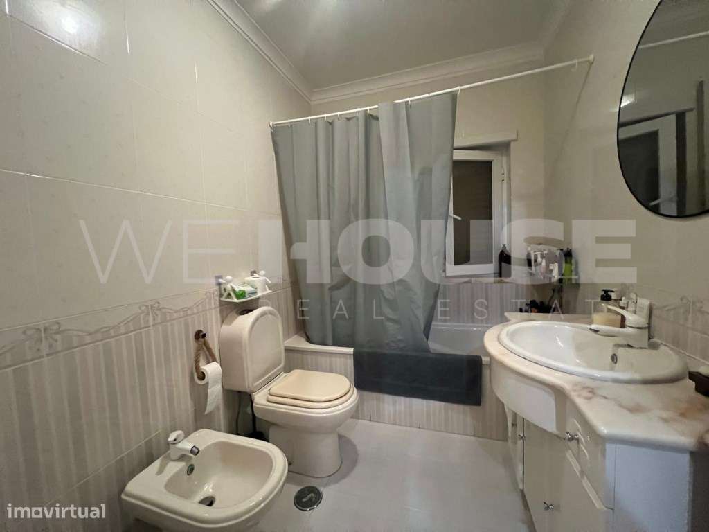 T2 com Lareira, Excelente Luz Natural e Ótima Distribuição | Pronto...-12