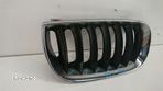 BMW X3 E83 nerka prawa grill atrapa - 3