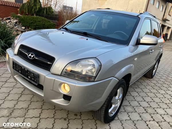 Hyundai Tucson 2.0 Comfort 2WD - 2