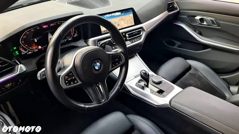 BMW Seria 3 320d xDrive MHEV M Sport sport - 16