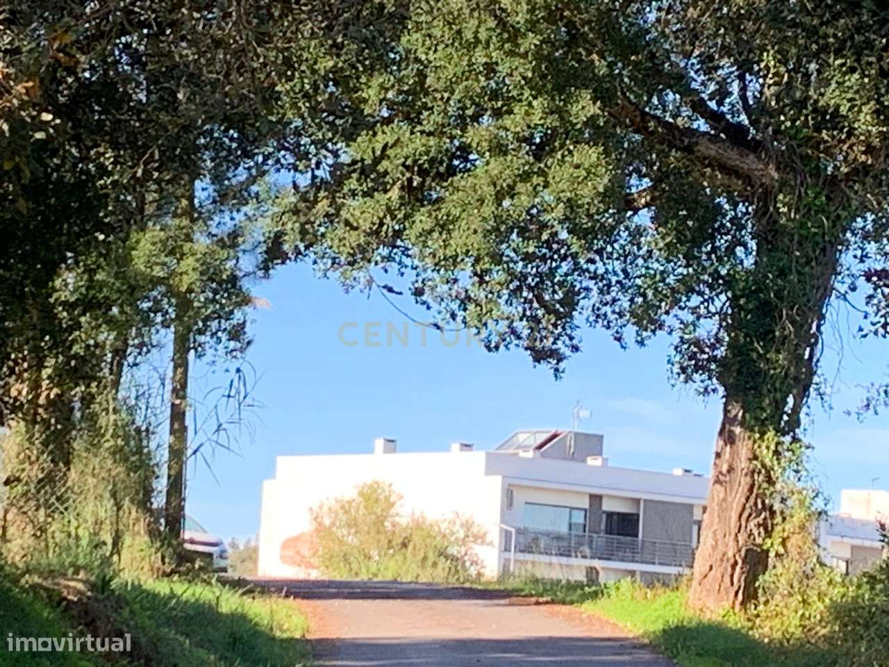 Terreno rústico com 1350m2, passível de construção - urbanização, nest - Grande imagem: 4/14