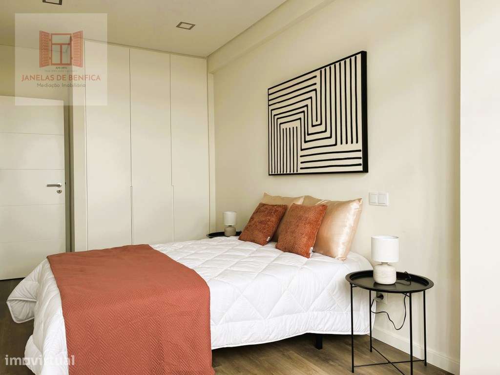 T3 em Benfica, renovado, equipado, mobilado, varanda aberta-15