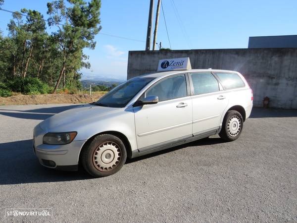 Volvo V50 1.6D (109cv) de 2009 - Peças Usadas (7910) - 2