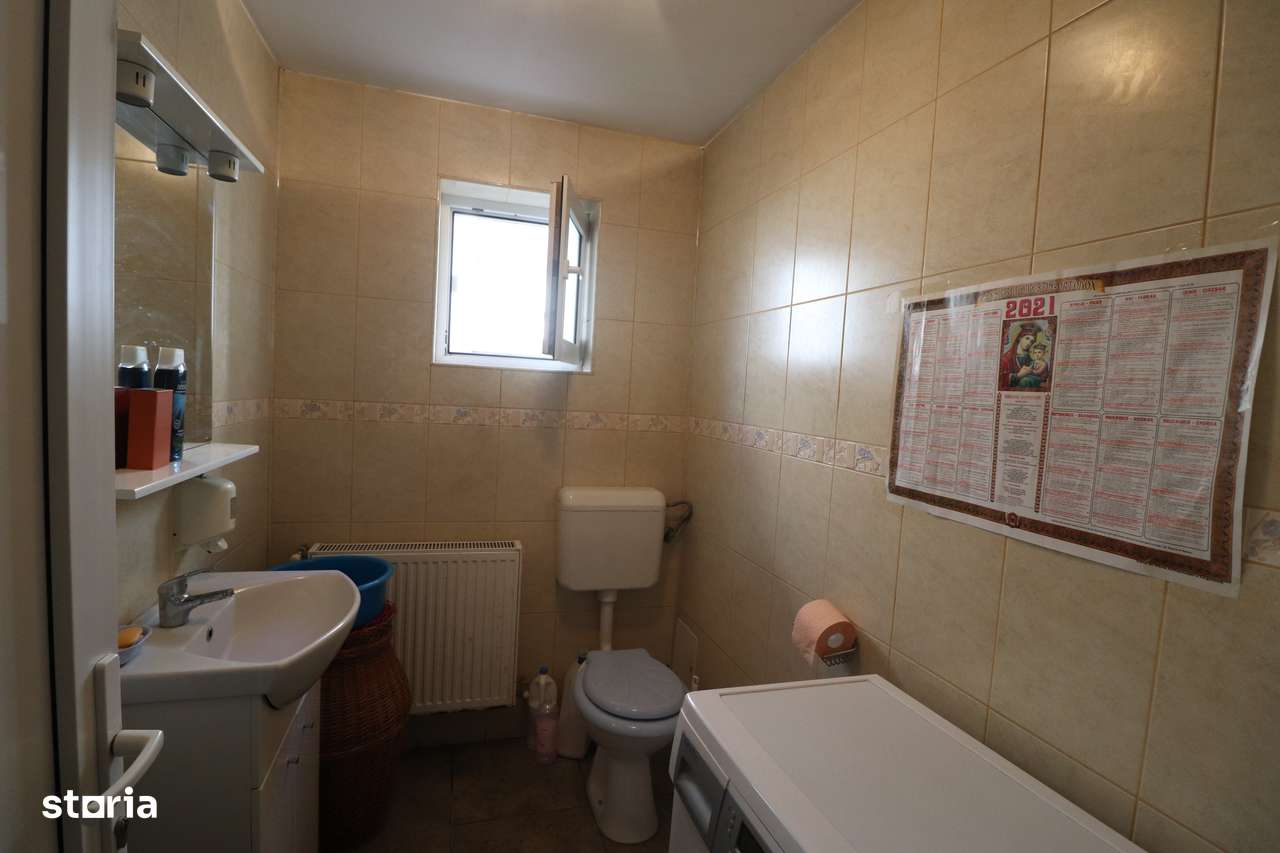 Vila individuala spatioasa cu 1500 mp teren central in Magurele-6