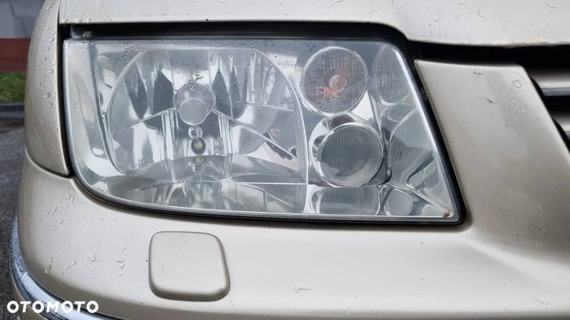Lampa Przednia Lewa, Prawa VW BORA - 1