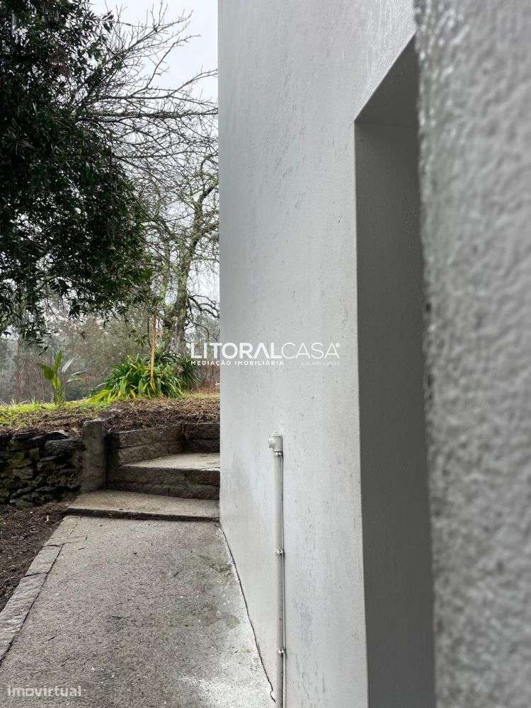 Moradia T3 Remodelada - Silva Escura-13