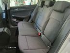 Volkswagen Golf VIII 2.0 TDI Life - 11