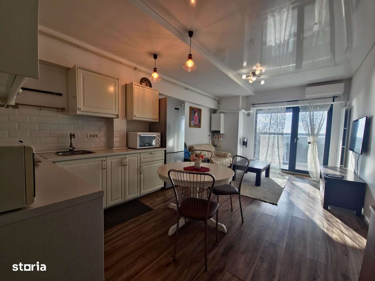 Mamaia Complex Moonlight apartament 2 camere termen lung - Imagine principală: 3/18