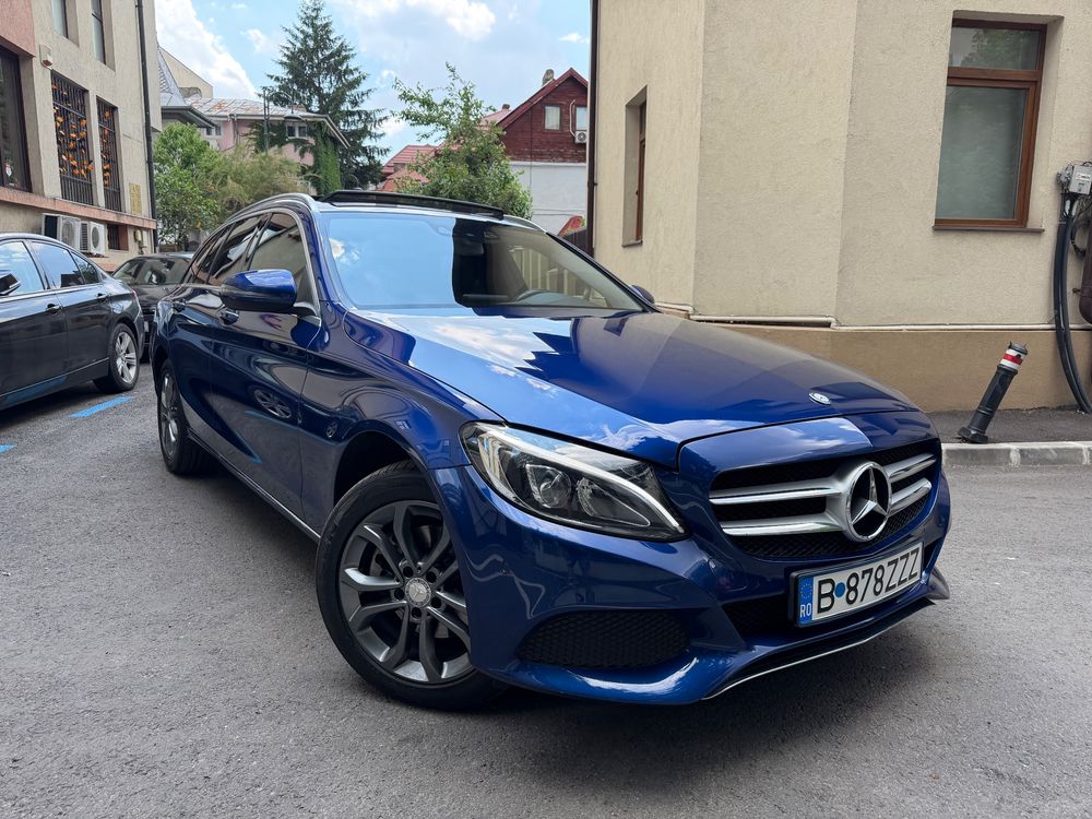 Mercedes-Benz C W205 [2014 - 2021] 220 d 4Matic 7G-TRONIC Avantgarde 2016