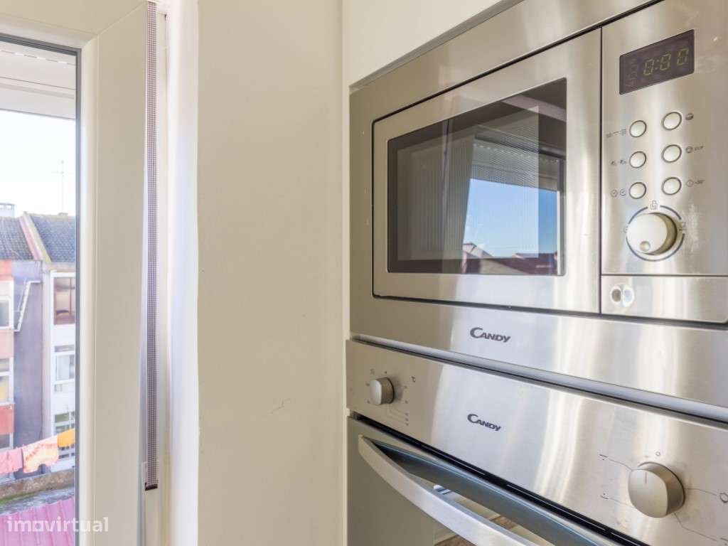 Apartamento T2 - Paio Pires - Remodelado-12