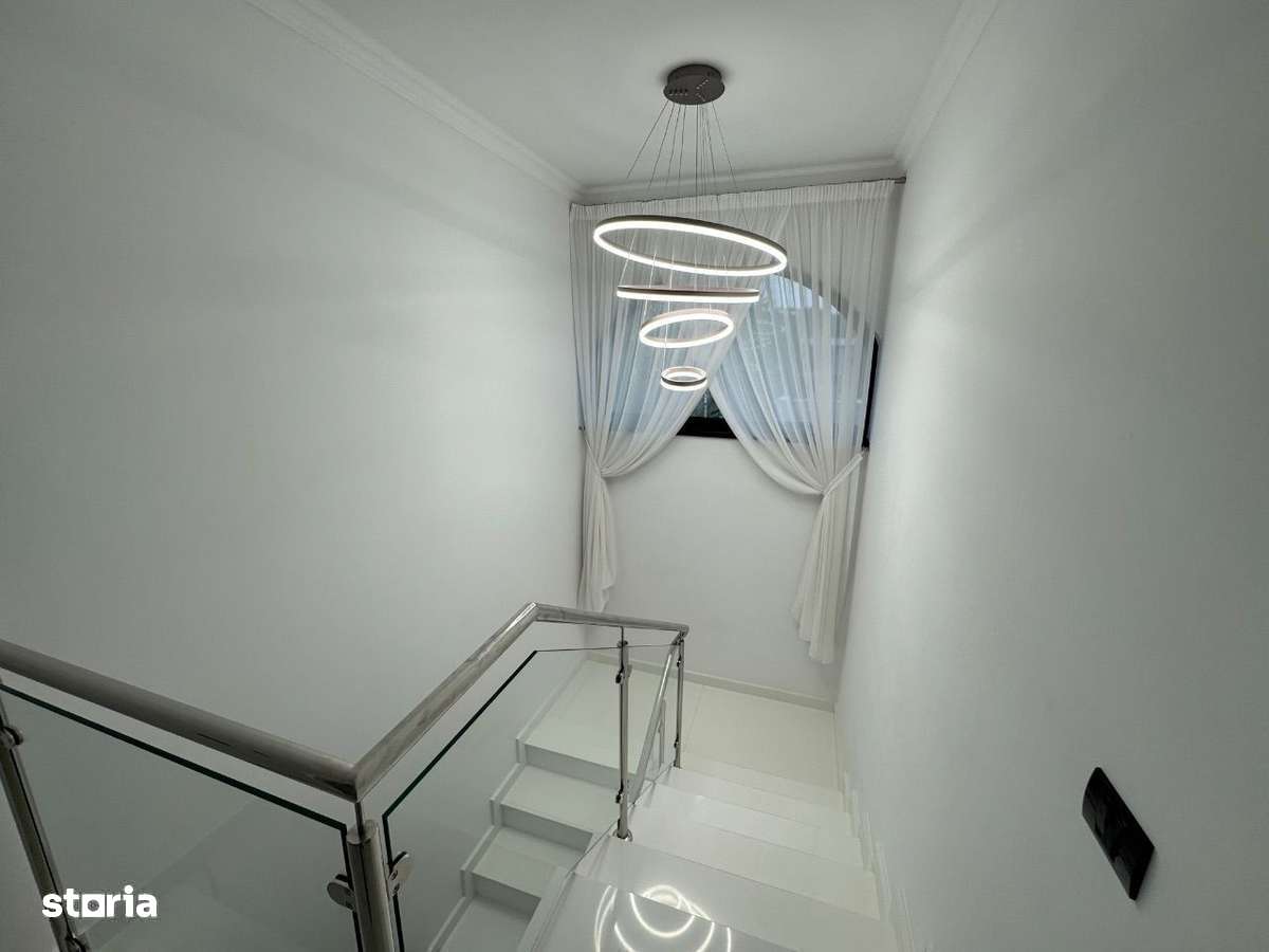 Vila deosebită nouă 2024 , teren 1213 m2 Râmnicu Vâlcea ,Ostroveni - Imagine principală: 4/20