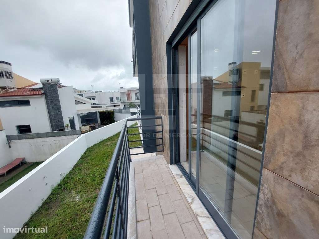 Moradia T5- Feijó-14