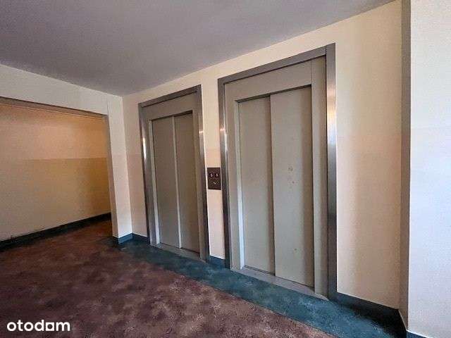 Na sprzedaż kawalerka os. Zwycięstwa 318 tys.-7