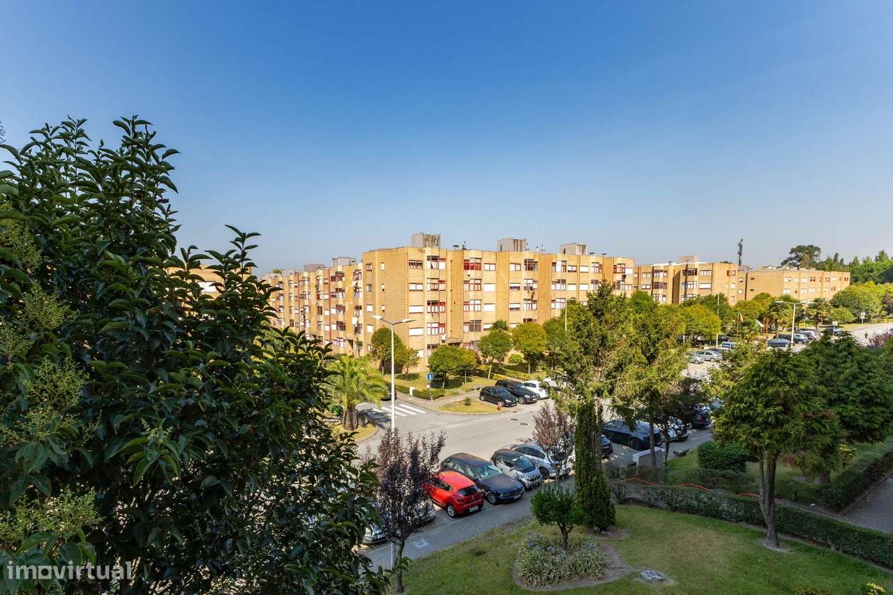 T3 com 116 m2 e 3 frentes em Canidelo, Vila Nova de Gaia-16