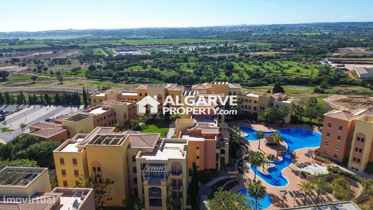 Apartamento T3 de Luxo Junto ao Campo De Golfe Victoria em Vilamoura,-22