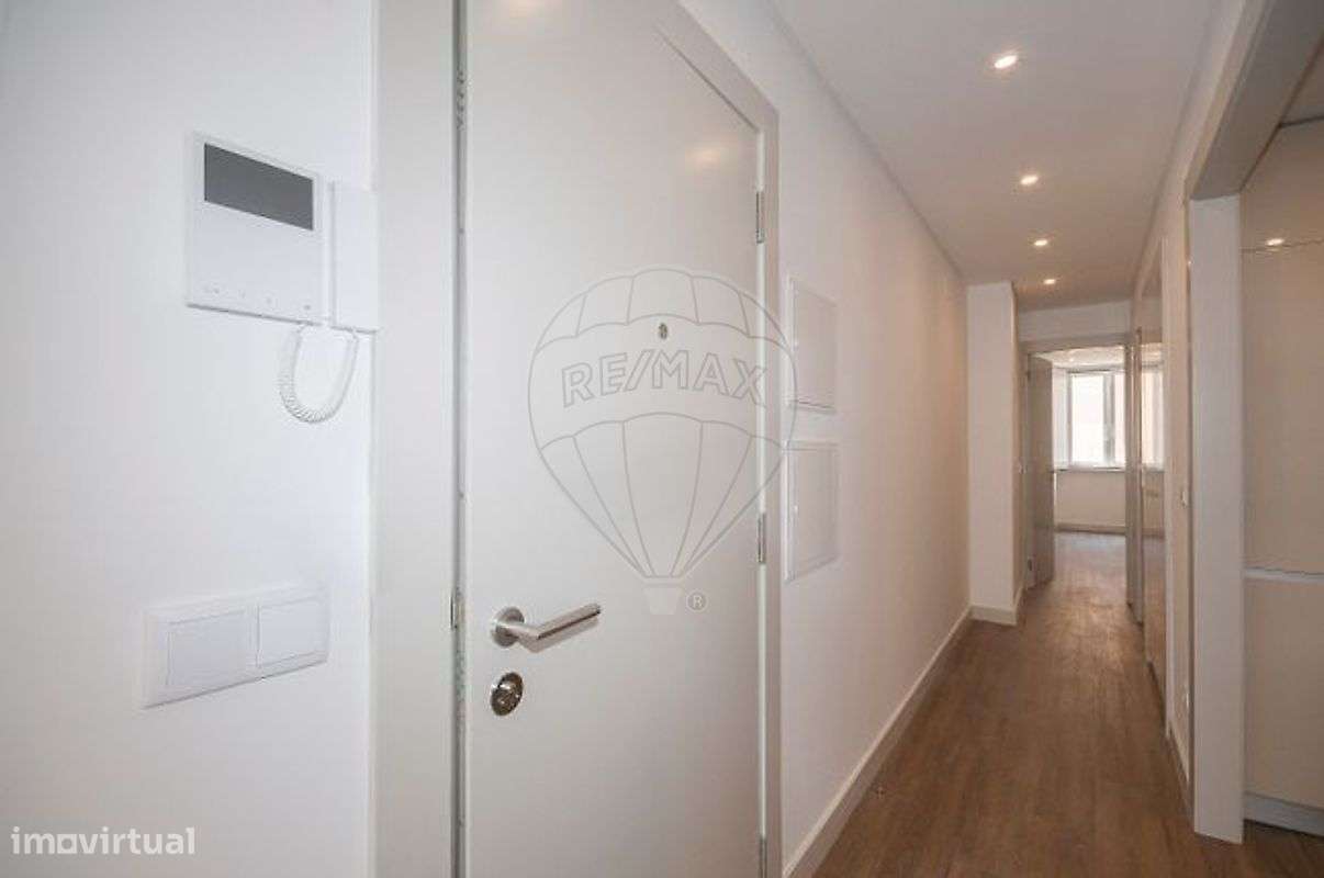 Apartamento T1 para arrendamento - Grande imagem: 2/13