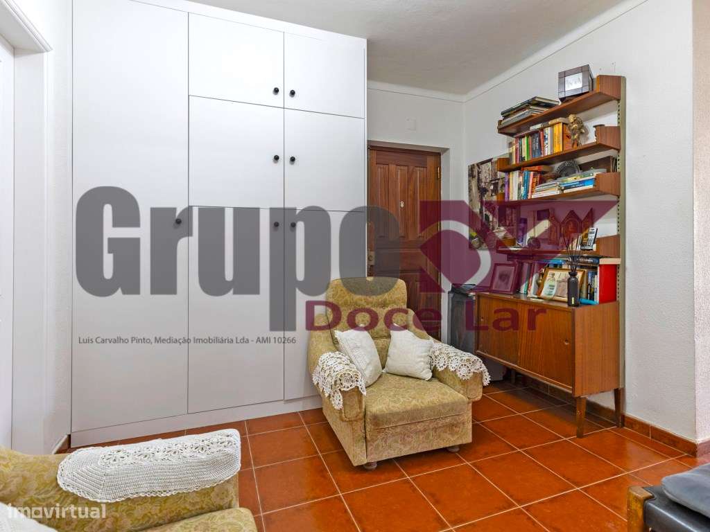 Apartamento T2 com Piscina em Almoinha (Sesimbra)-2